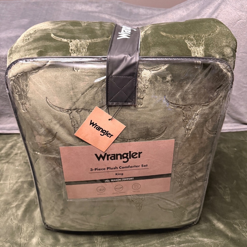Wrangler Comforter Set King Olive Green NEW Plush Longhorn Skull Western